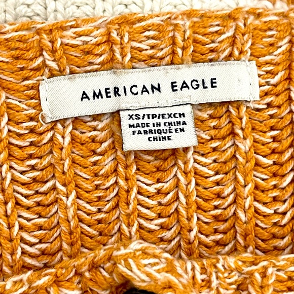 American Eagle Sweater Women’s Top Size XS Yellow in Color - Picture 4 of 5